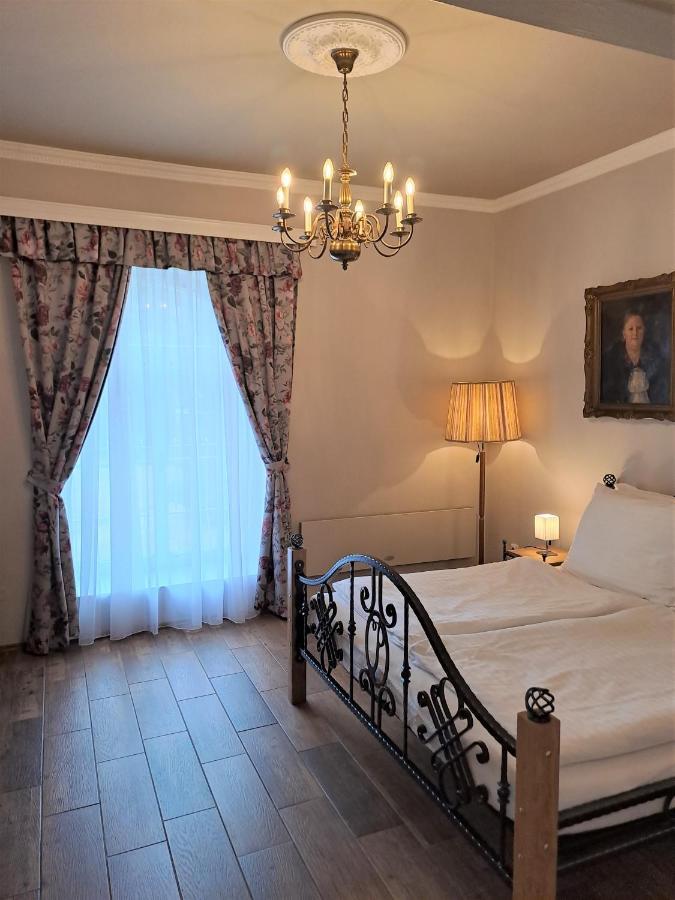 Lesni Hotel Perslak Nová Bystřice Exteriör bild