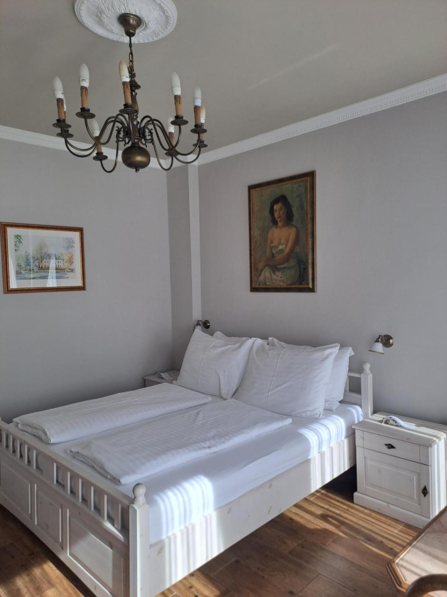 Lesni Hotel Perslak Nová Bystřice Exteriör bild