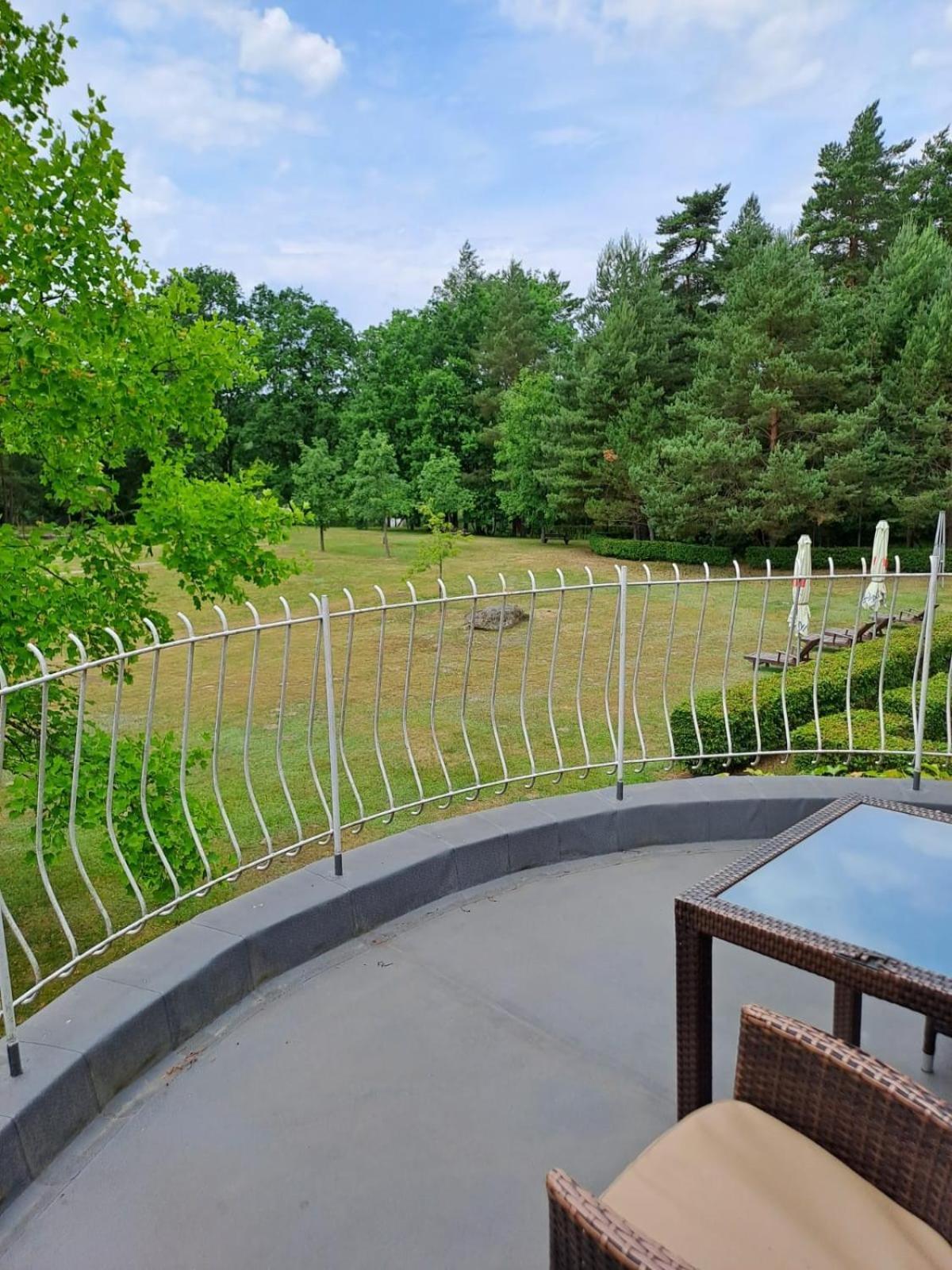 Lesni Hotel Perslak Nová Bystřice Exteriör bild